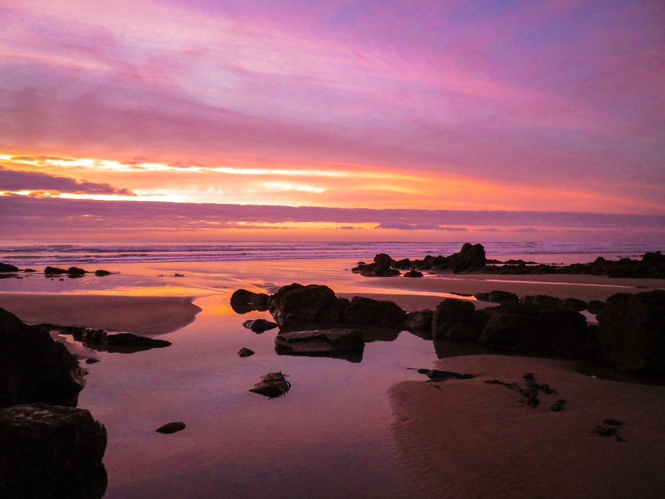 FIERY SUNSET SANDYMOUTH BEACH CORNWALL