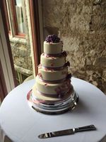 Lulworth castle wedding cake