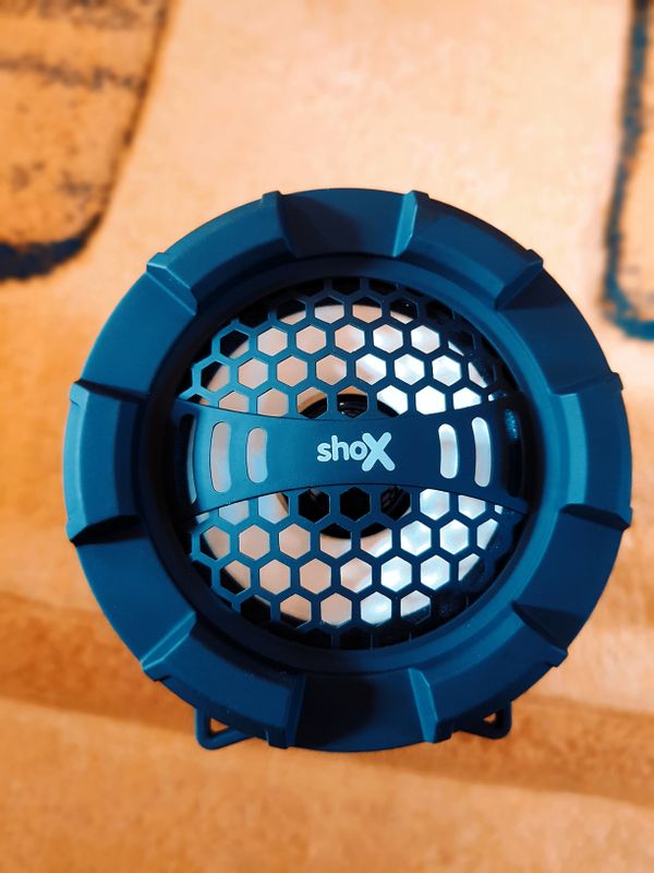 shox dynamix portable bluetooth speaker