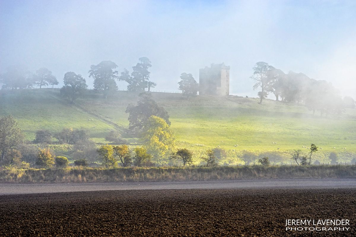 Clackmannan Tower on a foggy morning