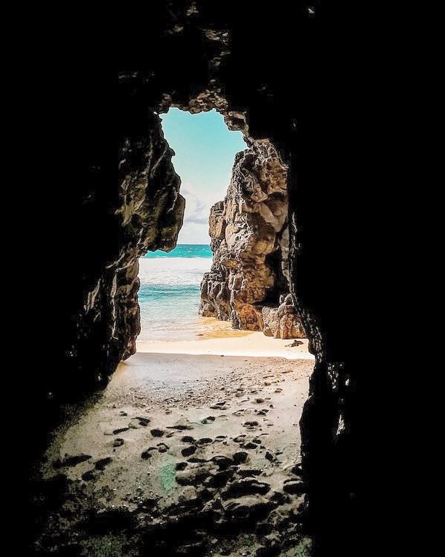 Beach cave, Gris Gris, MAuritius