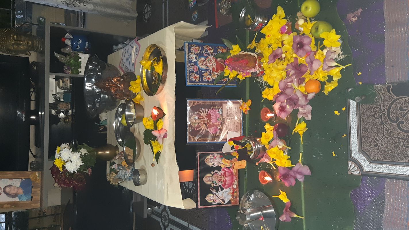 Hindu gods saraswati, ganesh, vishnu and hanuman