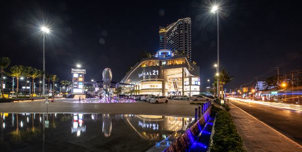 Terminal 21