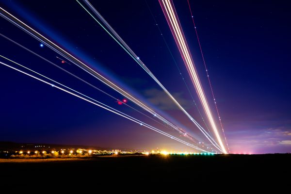 AirplaneLightTrails