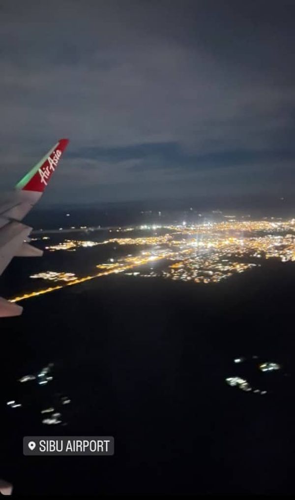Aircraft - night view