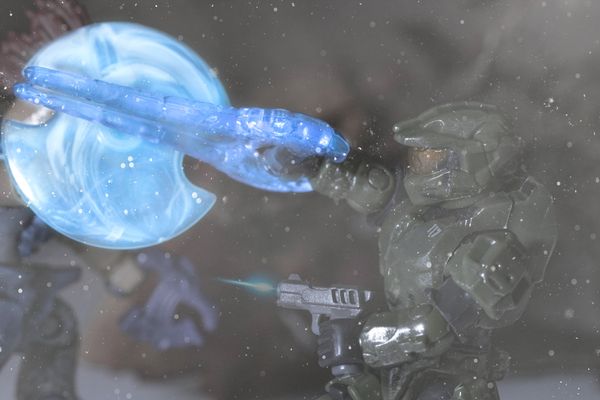Halo - 2 worlds