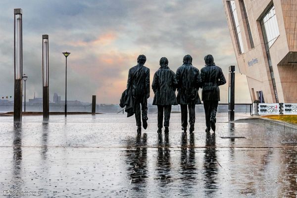 The Beatles, Walking In The Rain