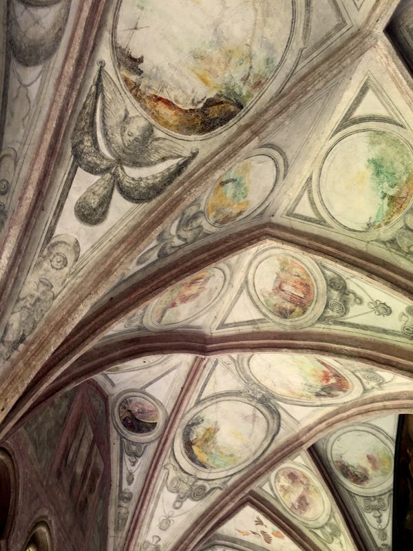 Ceiling to watch … in Italy