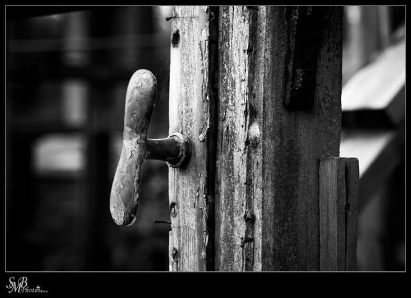 Old Turn Handle